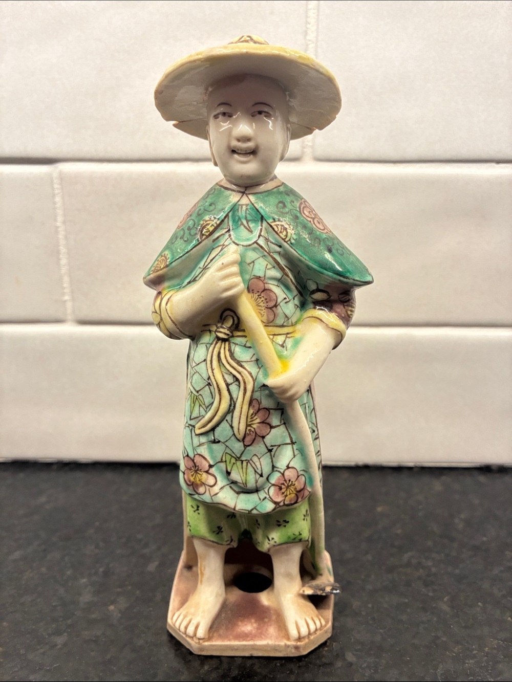 Chinoiserie statue